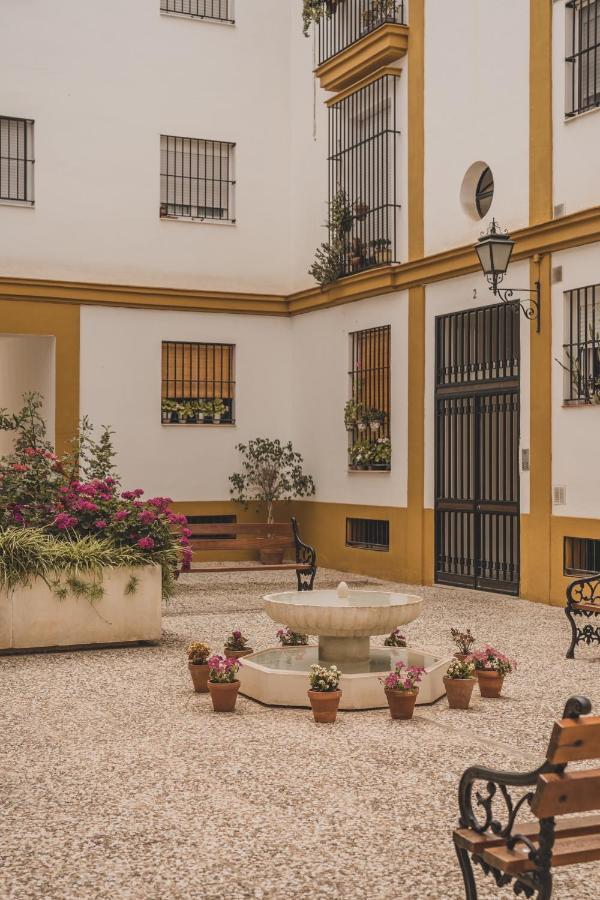 Apartamento Jardin De Santa Paula Sevilla Exteriör bild