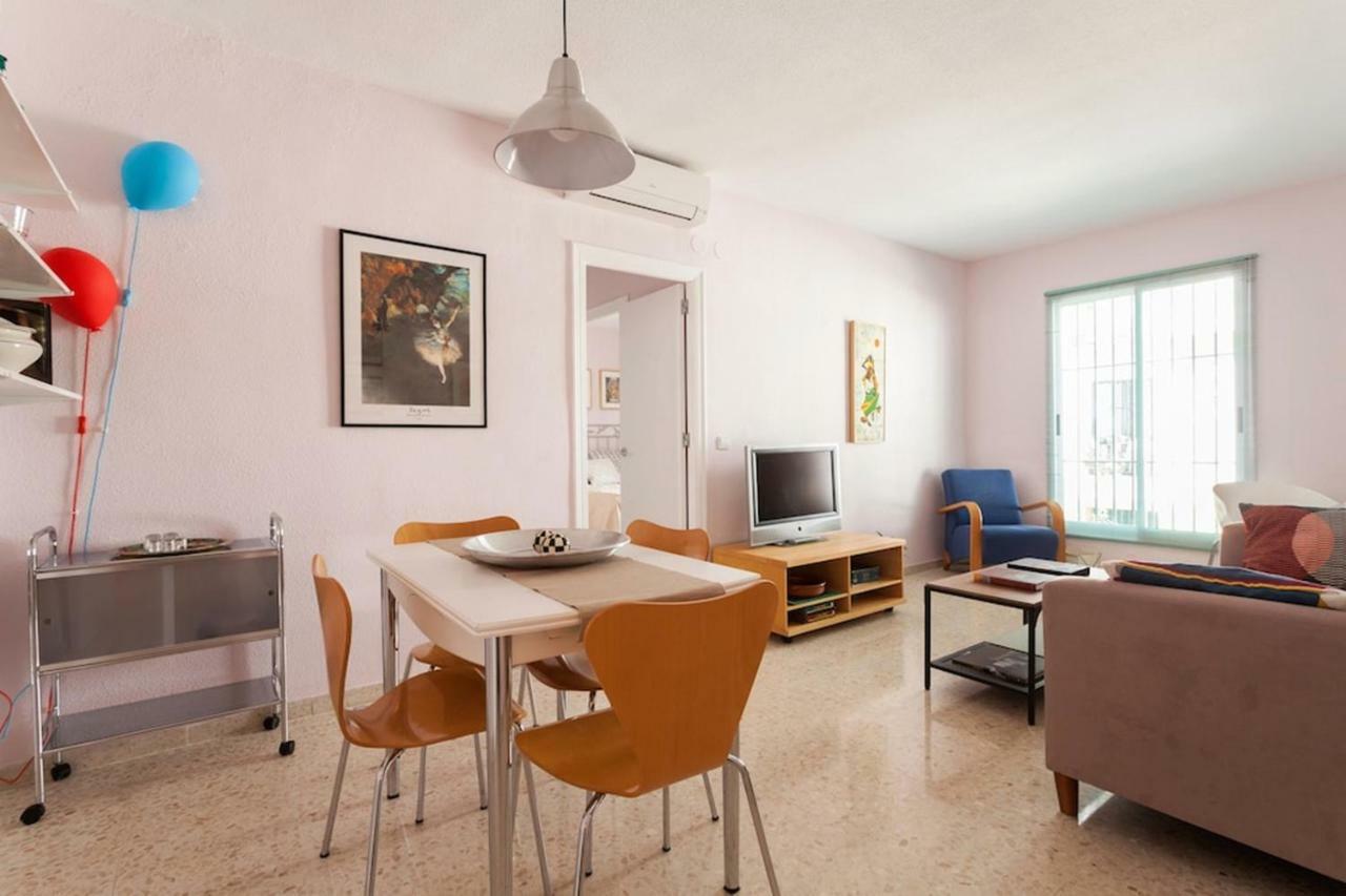 Apartamento Jardin De Santa Paula Sevilla Exteriör bild