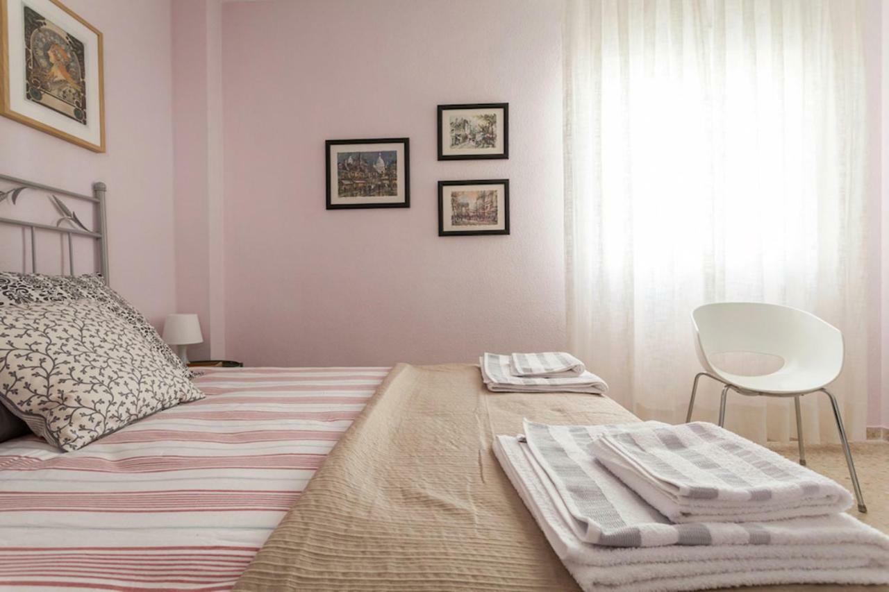 Apartamento Jardin De Santa Paula Sevilla Exteriör bild