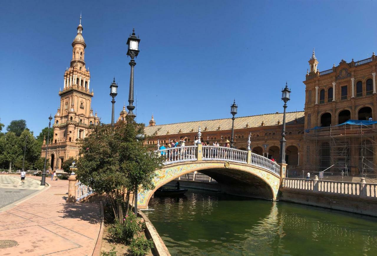 Apartamento Jardin De Santa Paula Sevilla Exteriör bild